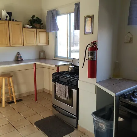 Avenues Hostel-2
